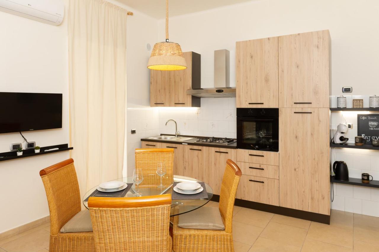 Internotre Luxury Apartment 巴里 外观 照片